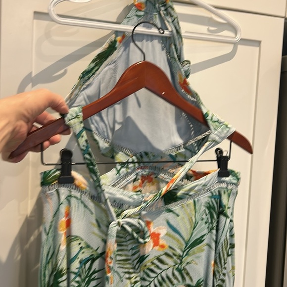 Lulus St Tropez Mint Blue Leaf Print Halter Dress Size L - Picture 9 of 16